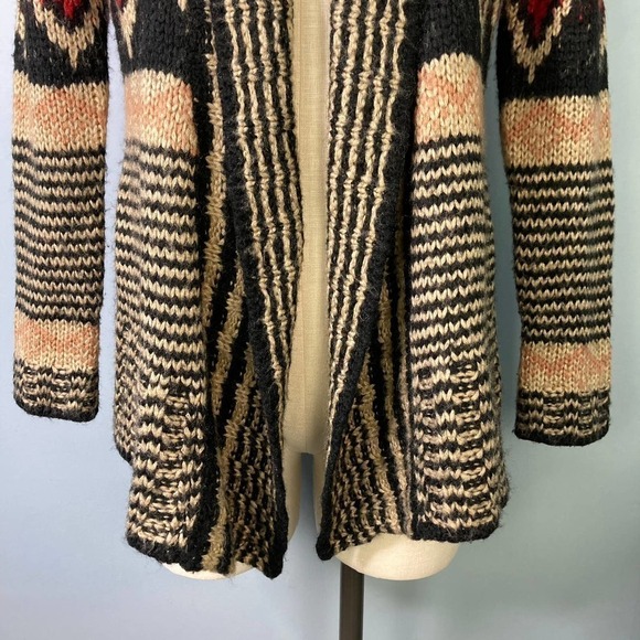 Pink Republic Southwestern Open Front Cardigan Knit Sweater Tan Red Black Size M - Picture 3 of 16